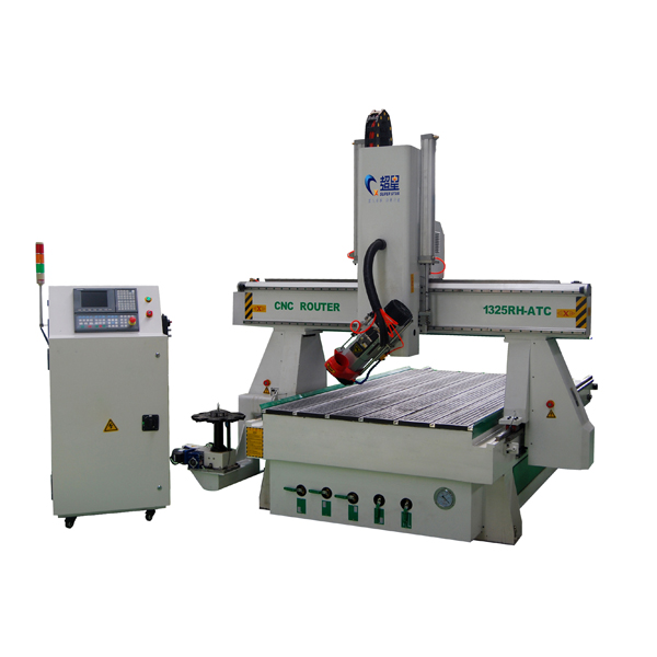 Il cliente algerino, il signor Boris, ha acquistato il router CNC rotativo a 4 assi Superstar CNC
