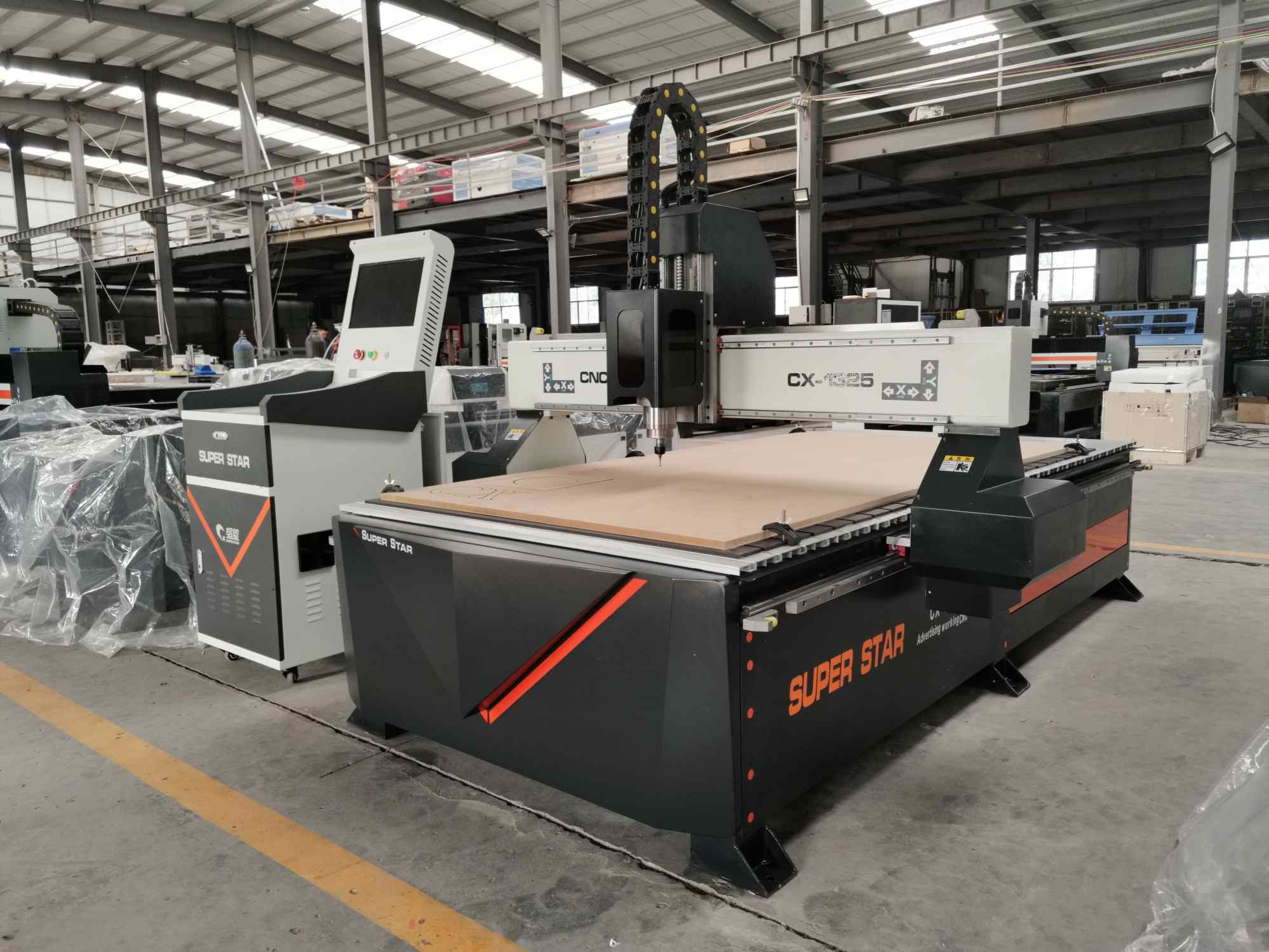 Տրված խոստում, մեկ օր շուտ. Ինչպես մենք CX-1325 CNC երթուղիչը առաքեցինք Բոլիվիա ժամանակացույցից շուտ — 2026 թվականի հուլիս