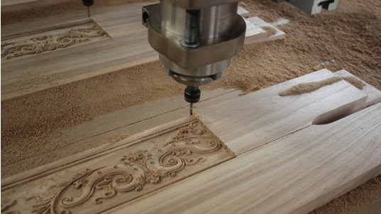 CNC Router Bits လမ်းညွှန်- Multi-Spindle နှင့် Rotary စက်များအတွက် ကိရိယာတန်ဆာပလာများကို ပိုမိုကောင်းမွန်အောင်ပြုလုပ်ခြင်း။